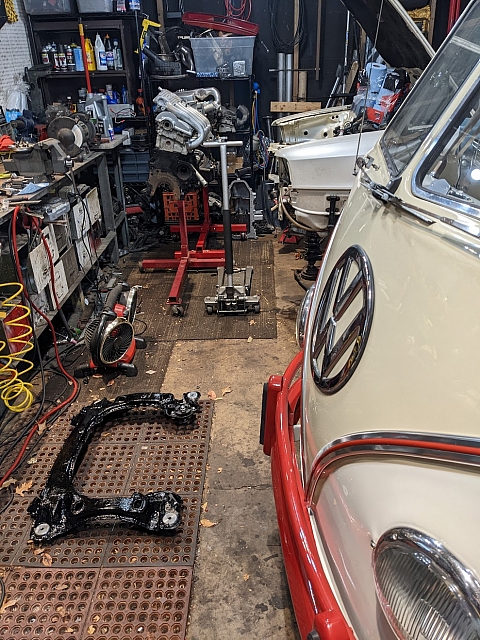 PXL 20221106 223804204