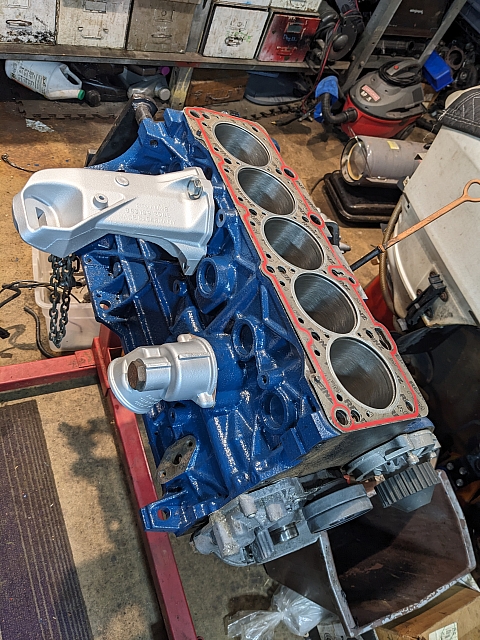 PXL 20231209 203020302