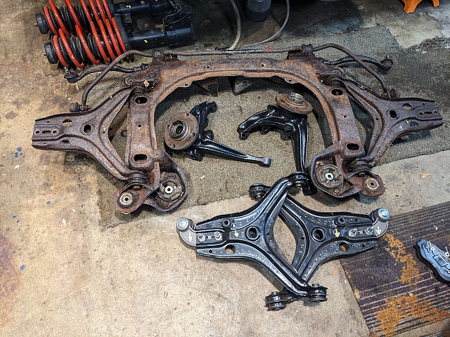 PXL 20240917 231434326