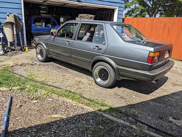 PXL 20240823 193338079