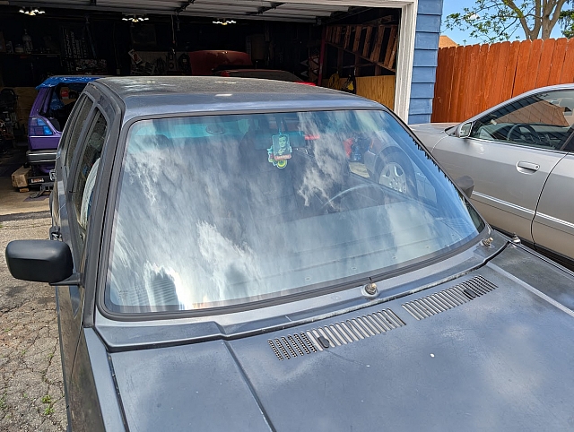 PXL 20250519 175956190