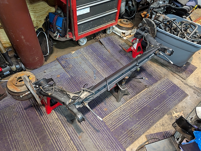 PXL 20250405 231305576