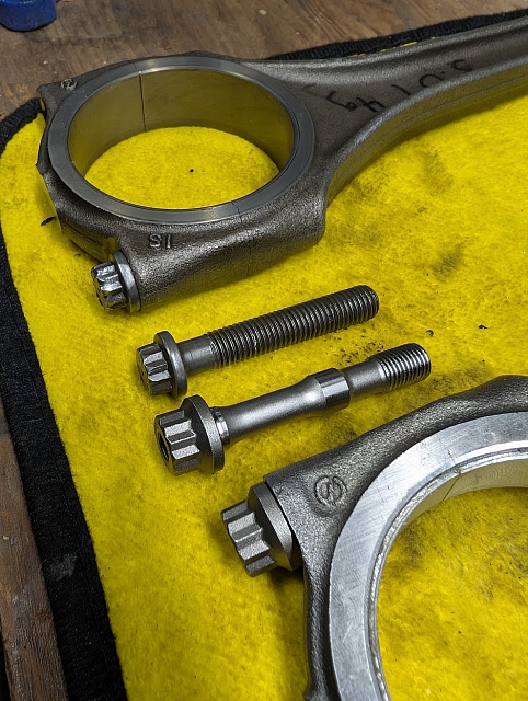 PXL 20250212 172458049