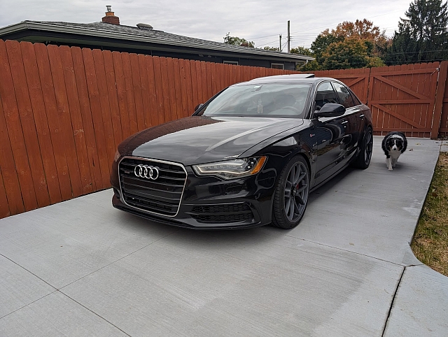 PXL 20251024 190055472