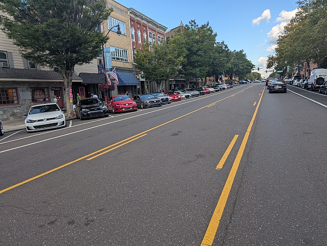 PXL 20250829 213835904