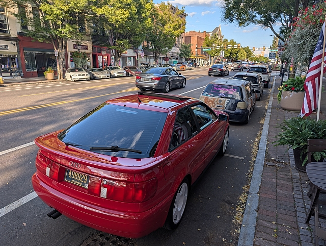 PXL 20250829 221637224