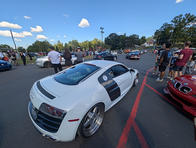 PXL 20250830 153232923