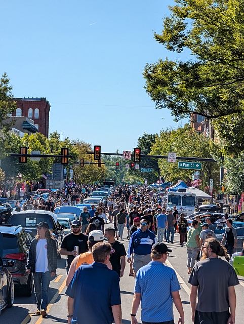 PXL 20250830 201602083