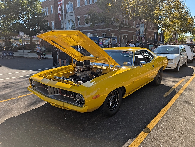 PXL 20250830 204017209